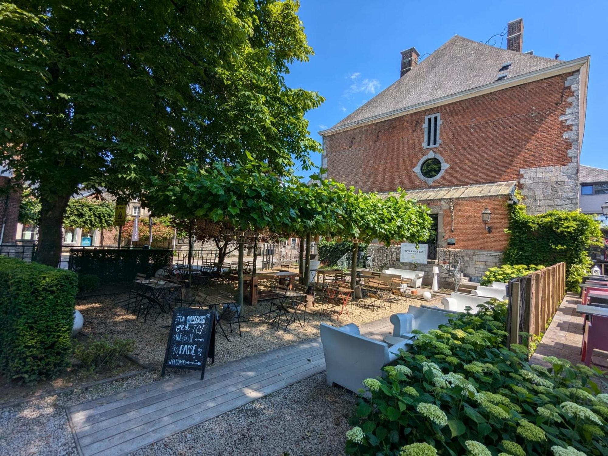 Hotel Le Manoir 马尔什昂法梅讷 外观 照片