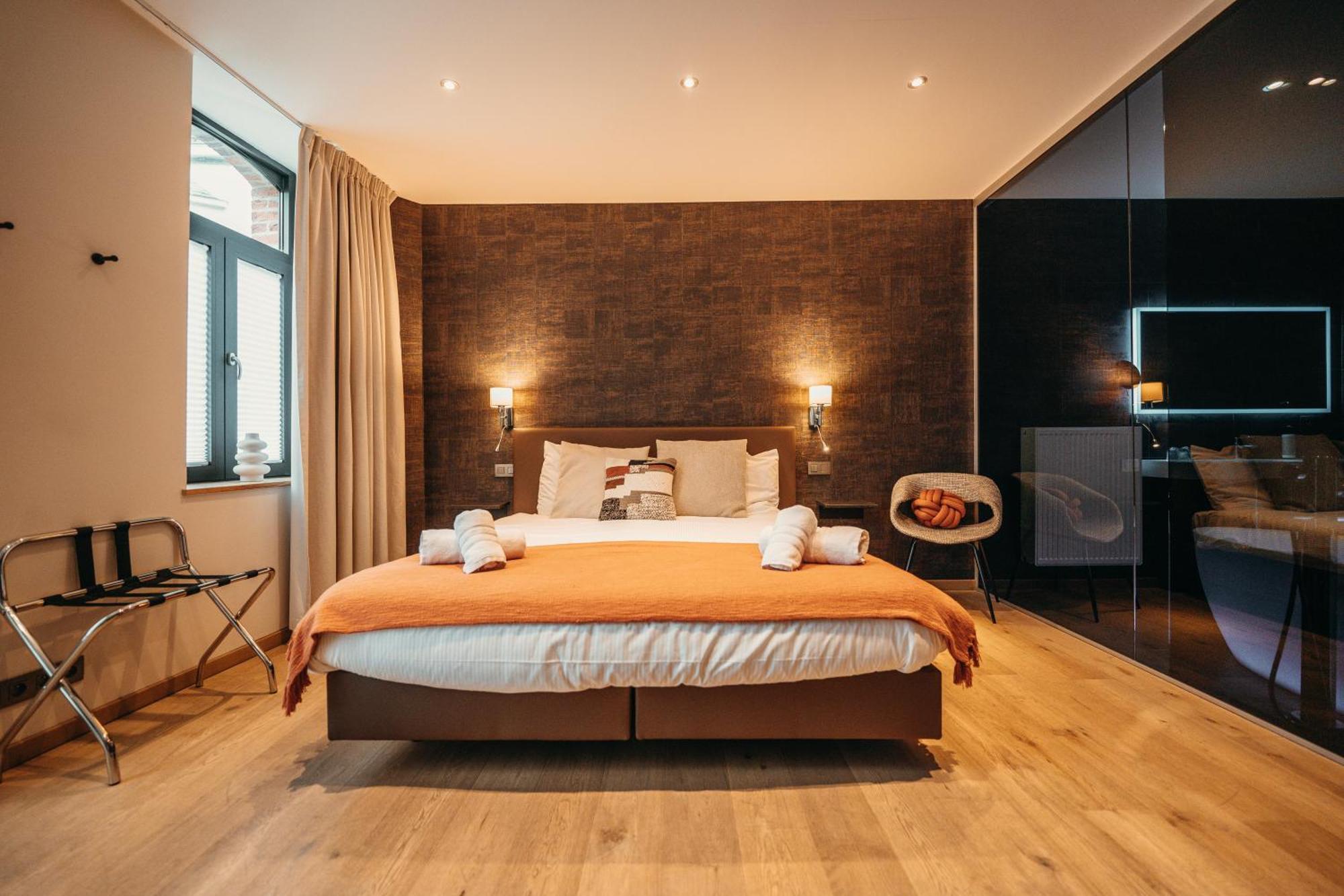 Hotel Le Manoir 马尔什昂法梅讷 外观 照片